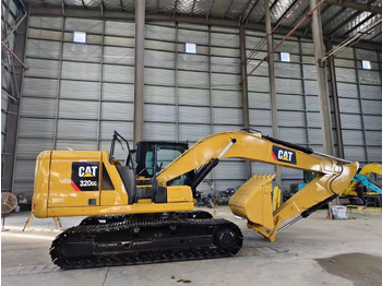 حفارات زحافة CATERPILLAR 320GC