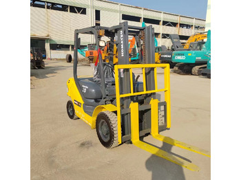 رافعة شوكية ديزل KOMATSU