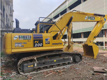 حفارات زحافة KOMATSU PC200-8