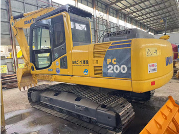 حفارات زحافة KOMATSU PC200-8: صور 4