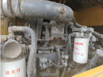 اللودر بعجل KOMATSU WA380-6: صور 4 اللودر بعجل KOMATSU WA380-6: صور 4