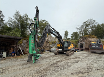 حفارات زحافة VOLVO EC250DL