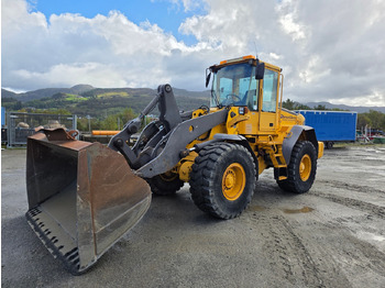 اللودر بعجل VOLVO L90