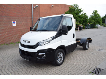 الشاسيه شاحنة IVECO Daily 35s21