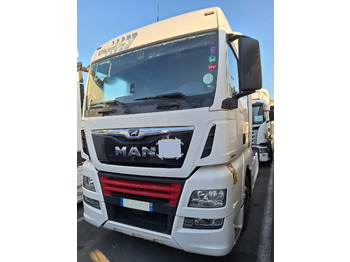 شاحنة جرار MAN TGX 18.460