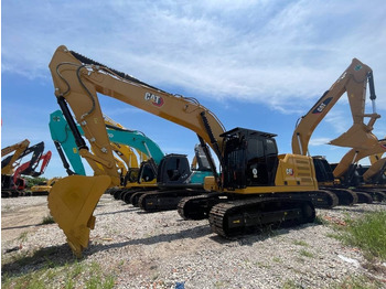 حفارات زحافة CATERPILLAR 330GC