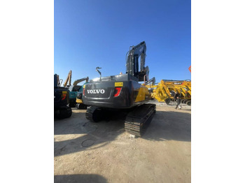 حفارات زحافة VOLVO EC300