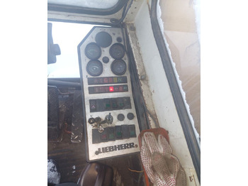 حفارة على عجلات Liebherr 900A: صور 5 حفارة على عجلات Liebherr 900A: صور 5