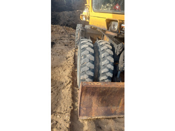 حفارة على عجلات Liebherr 900A: صور 4 حفارة على عجلات Liebherr 900A: صور 4