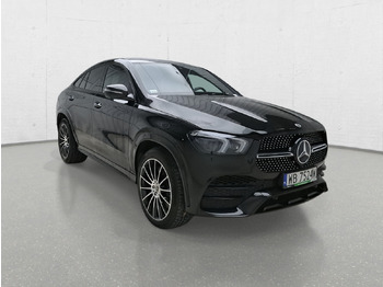 سيارة MERCEDES-BENZ
