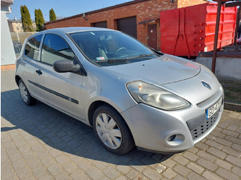 سيارة RENAULT