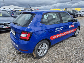 هاتشباك SKODA FABIA HATCHBACK: صور 4
