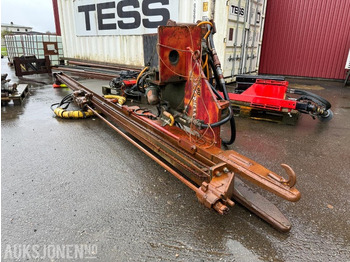 آلة حفر TAMROCK