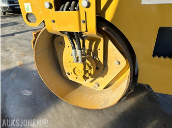 مدحلة 2017 CAT CB22B VIBRO VALS - 1678 Timer: صور 3