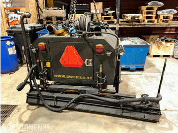 الآلات والماكينات الزراعية