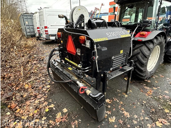 الآلات والماكينات الزراعية