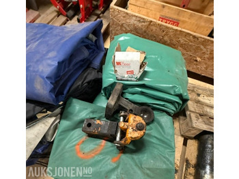 الآلات والماكينات الزراعية FENDT