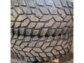 الآلات والماكينات الزراعية