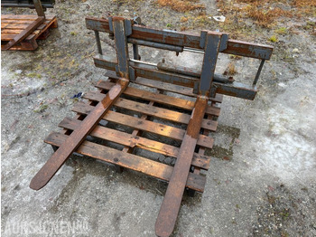 الآلات والماكينات الزراعية