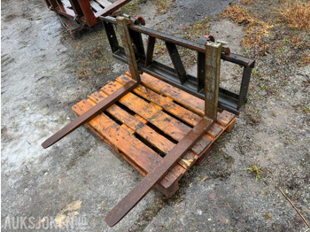 الآلات والماكينات الزراعية