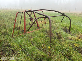 الآلات والماكينات الزراعية