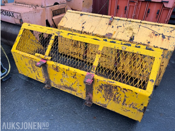 الآلات والماكينات الزراعية