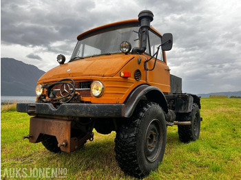 شاحنة UNIMOG