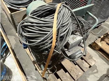 معدات البناء