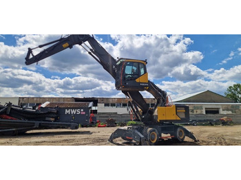 حفارة النقل والشحن VOLVO