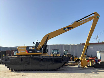 حفارة Caterpillar CAT 320C Floating Excavator with 15m long boom: صور 3