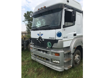 شاحنة جرار MERCEDES-BENZ Axor
