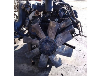 المحرك - شاحنة Mercedes-Benz OM 401 LA: صور 2