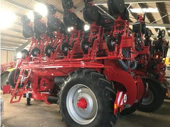 وضع البذور فى خطوط HORSCH