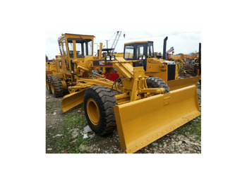 آلة تسوية الأرض CATERPILLAR 140H