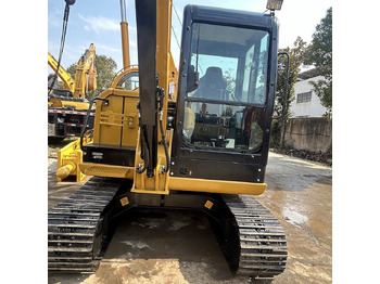 حفارات زحافة CATERPILLAR 305.5E2