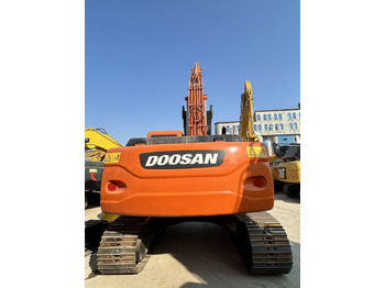 حفارات زحافة DOOSAN Doosan DX225LC Crawler excavator: صور 2