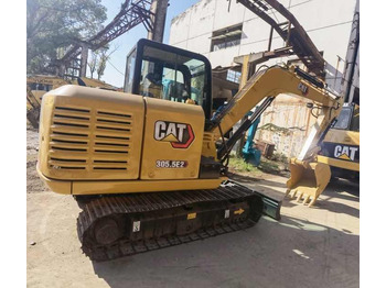 حفارات زحافة CATERPILLAR 305