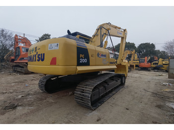حفارات زحافة KOMATSU PC200-8