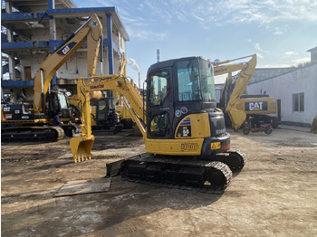 حفارة مصغرة KOMATSU PC55