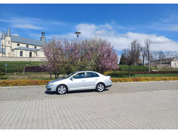 سيدان VOLKSWAGEN