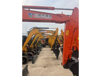 حفارات زحافة Hitachi zaxis60: صور 3