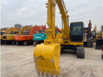 حفارات زحافة KOMATSU PC130