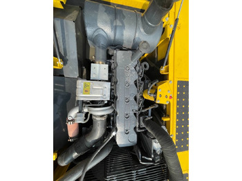 حفارات زحافة Komatsu PC 220-8: صور 4