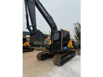 حفارات زحافة VOLVO EC140