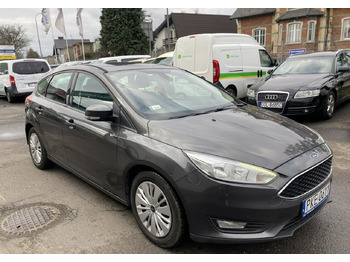هاتشباك Ford Focus III Focus 1.0 EcoBoost Klima Salon PL 2015: صور 5
