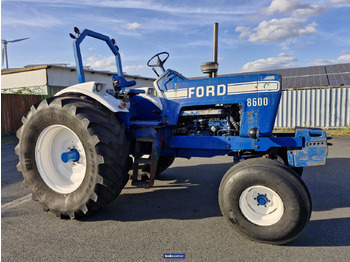 جرار Ford 8600: صور 3