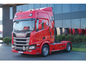 شاحنة جرار SCANIA R 450
