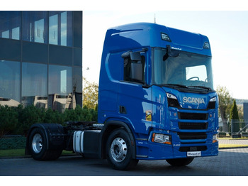 شاحنة جرار SCANIA R 450
