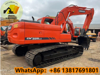 حفارات زحافة DOOSAN DX225