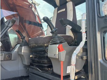 حفارات زحافة DOOSAN Korea imports doosan DX225: صور 5